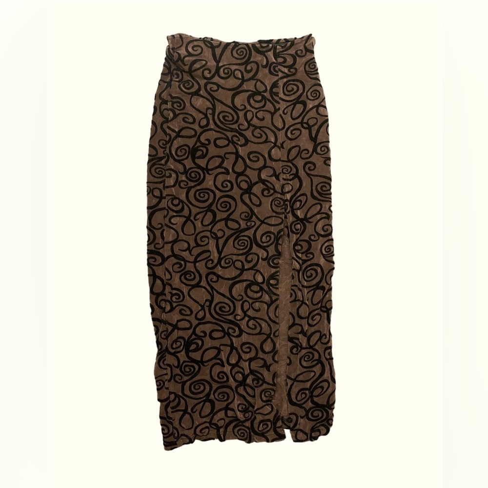 Swirl printed brown long skirt